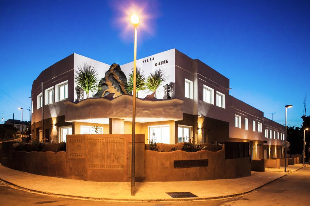 Vista Roses Mar - Villas Batik Dış mekan fotoğraf