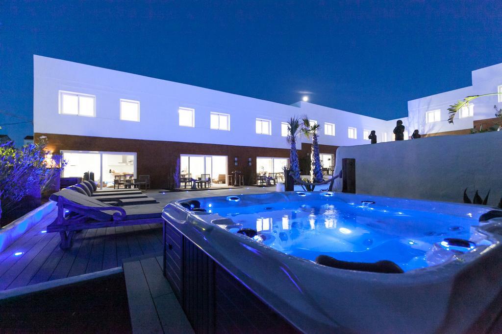 Vista Roses Mar - Villas Batik Dış mekan fotoğraf