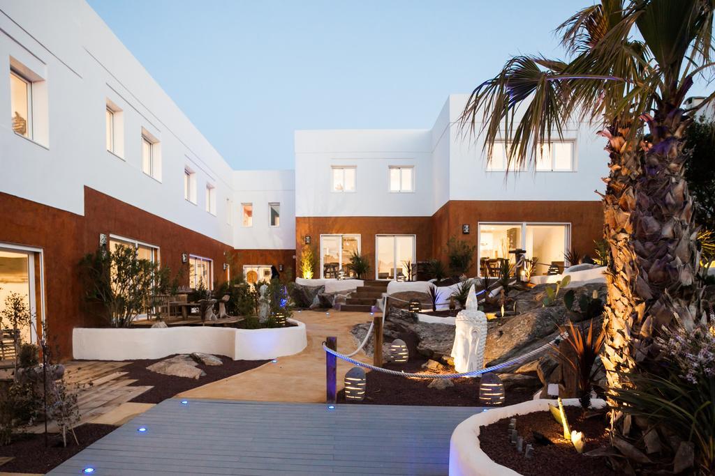 Vista Roses Mar - Villas Batik Dış mekan fotoğraf
